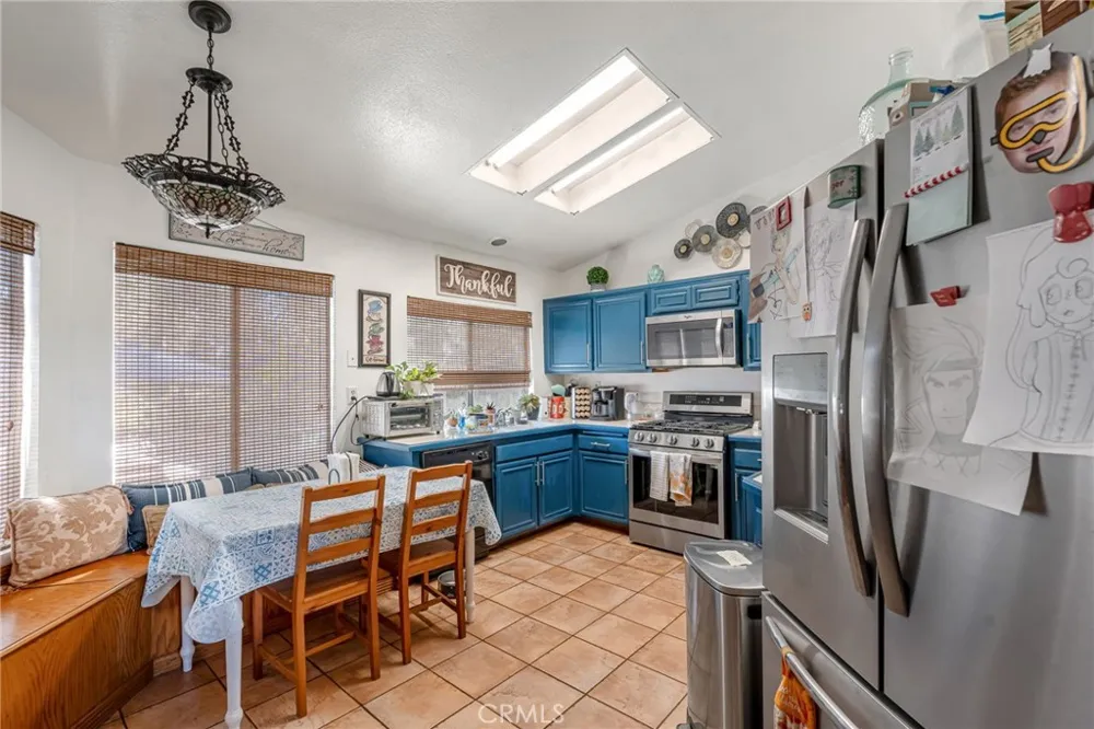 559 Amethyst Walnut, CA 91789