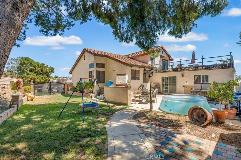 559 Amethyst Walnut, CA 91789