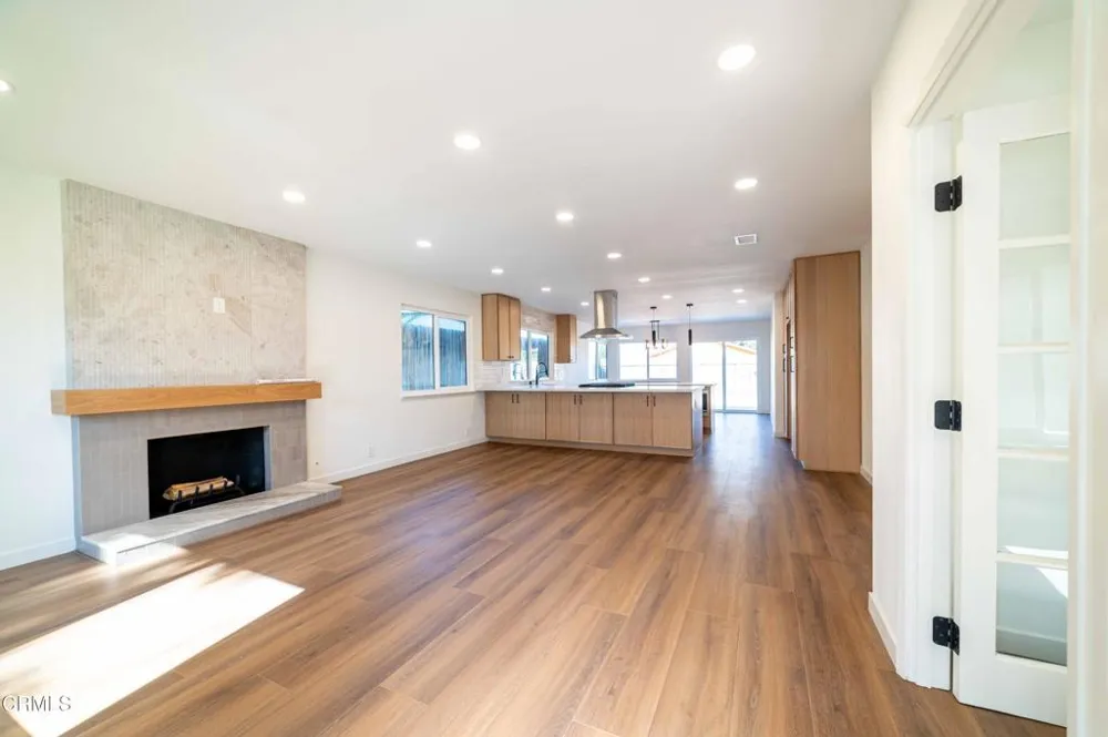 1034 Bradford Avenue Camarillo, CA 93010