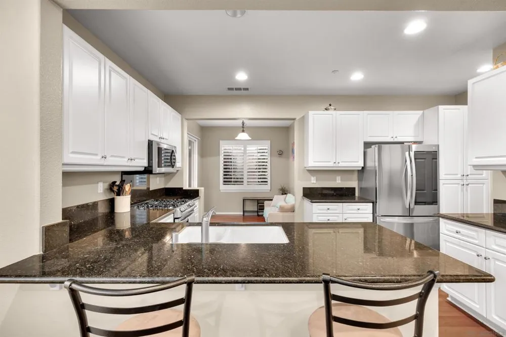 10287 Spruce Woodlands Way Escondido, CA 92026