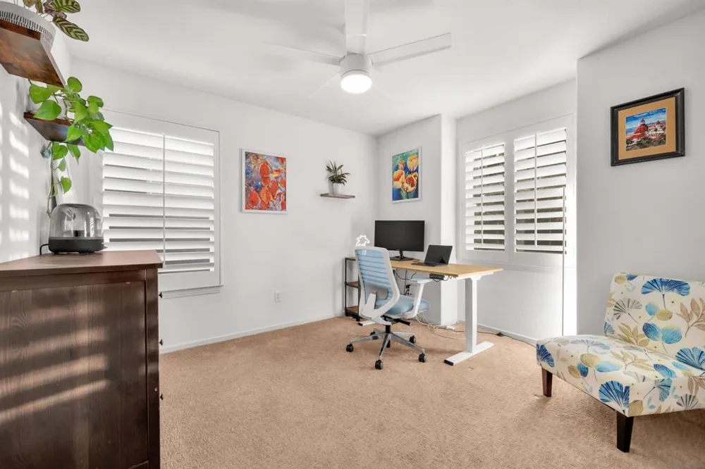 10287 Spruce Woodlands Way Escondido, CA 92026