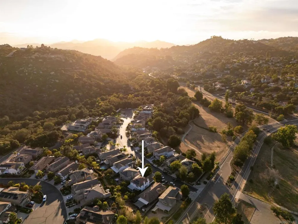 10287 Spruce Woodlands Way Escondido, CA 92026