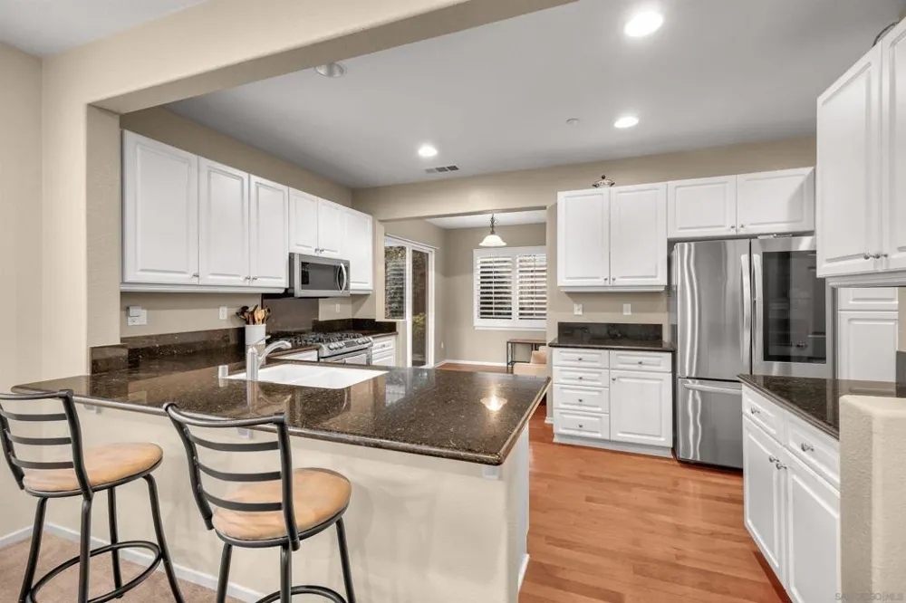 10287 Spruce Woodlands Way Escondido, CA 92026