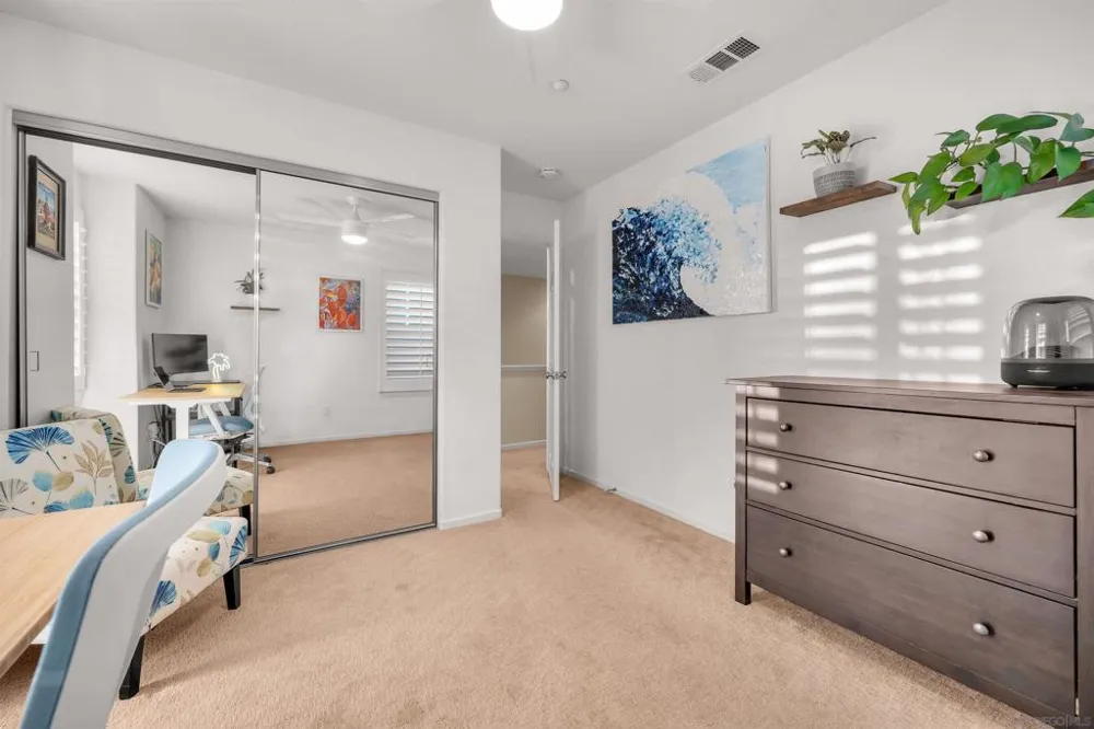 10287 Spruce Woodlands Way Escondido, CA 92026