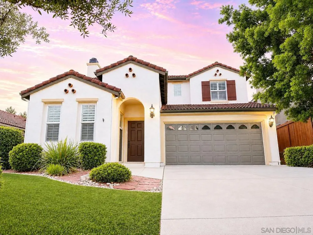 10287 Spruce Woodlands Way Escondido, CA 92026
