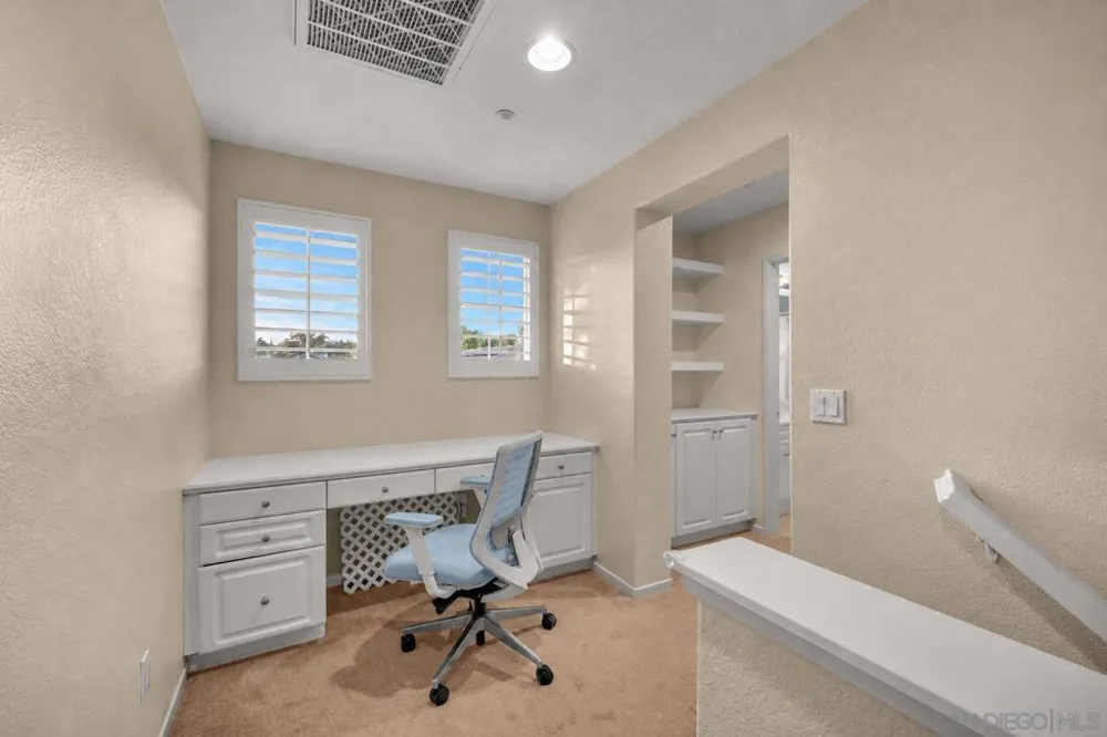 10287 Spruce Woodlands Way Escondido, CA 92026