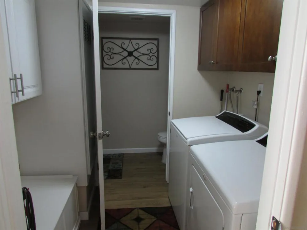 7839 Rancho Fanita Dr #E Santee, CA 92071