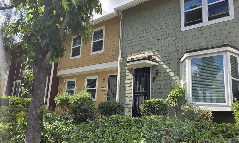 7839 Rancho Fanita Dr #E Santee, CA 92071