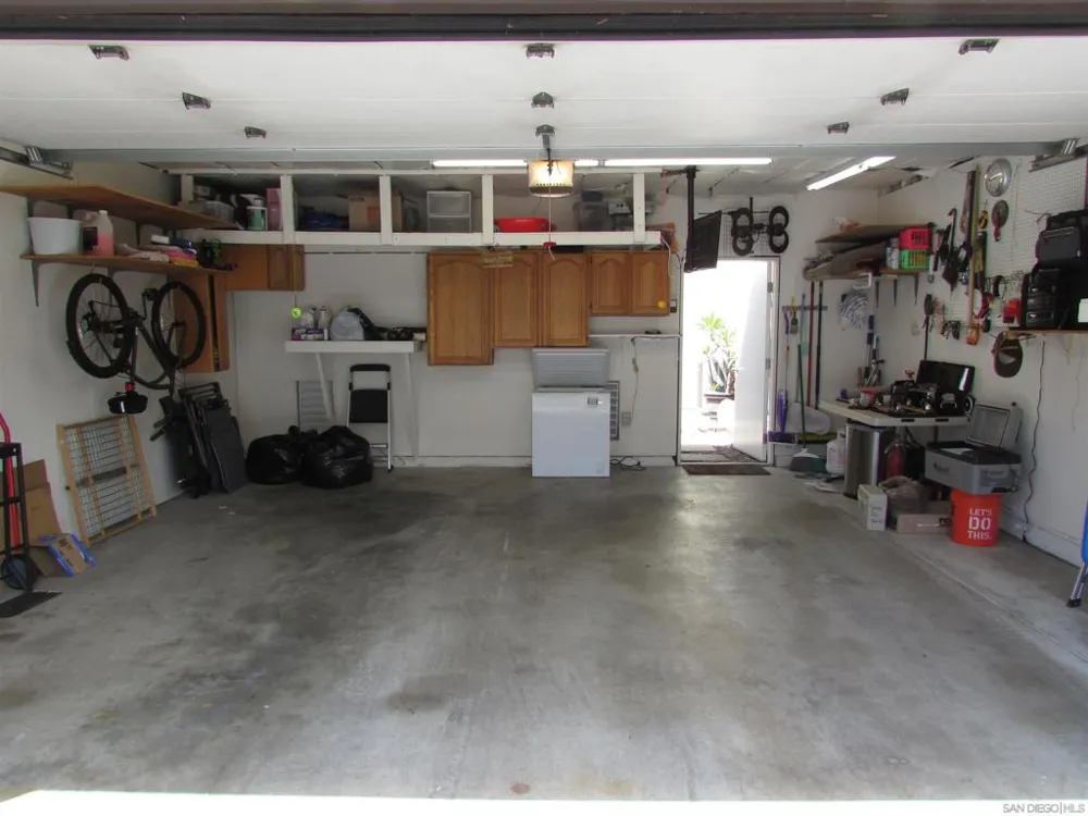 7839 Rancho Fanita Dr #E Santee, CA 92071