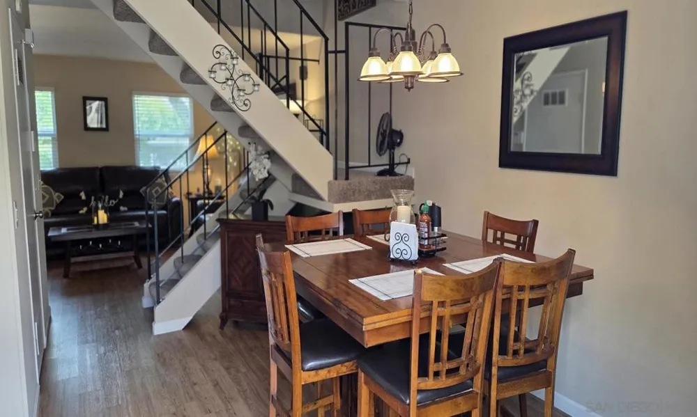 7839 Rancho Fanita Dr #E Santee, CA 92071