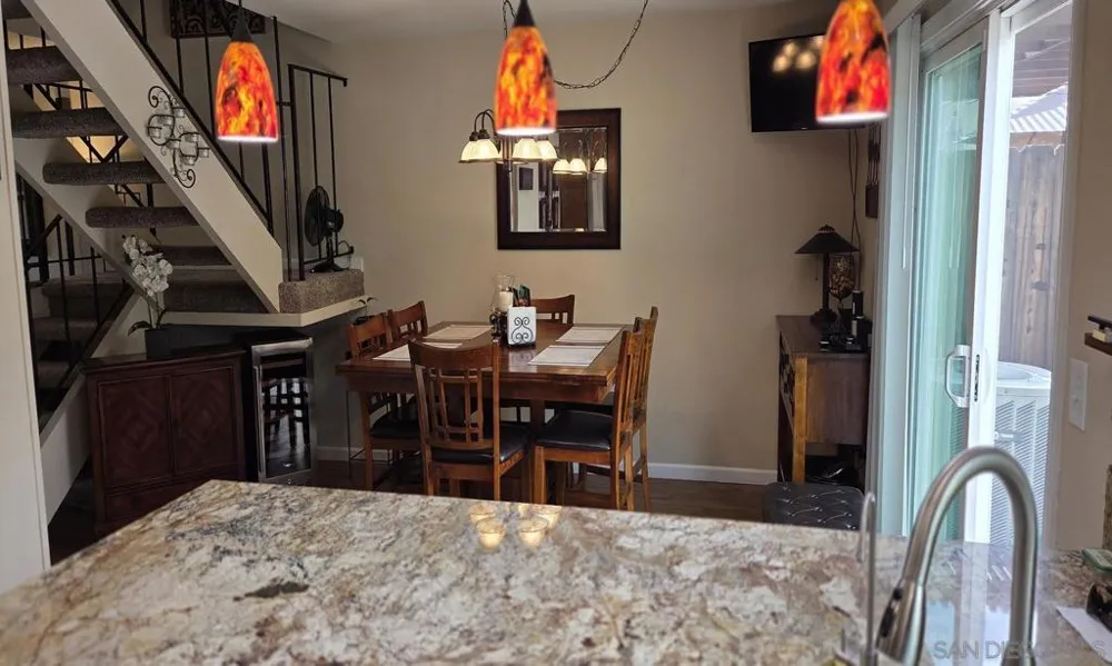 7839 Rancho Fanita Dr #E Santee, CA 92071