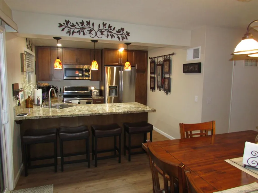 7839 Rancho Fanita Dr #E Santee, CA 92071