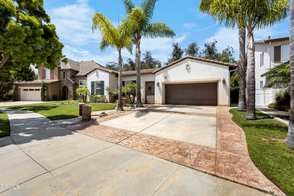 3780 Avondale Lane Oxnard, CA 93036