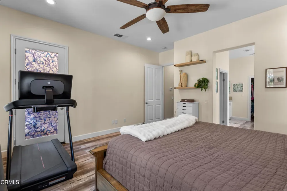 3780 Avondale Lane Oxnard, CA 93036