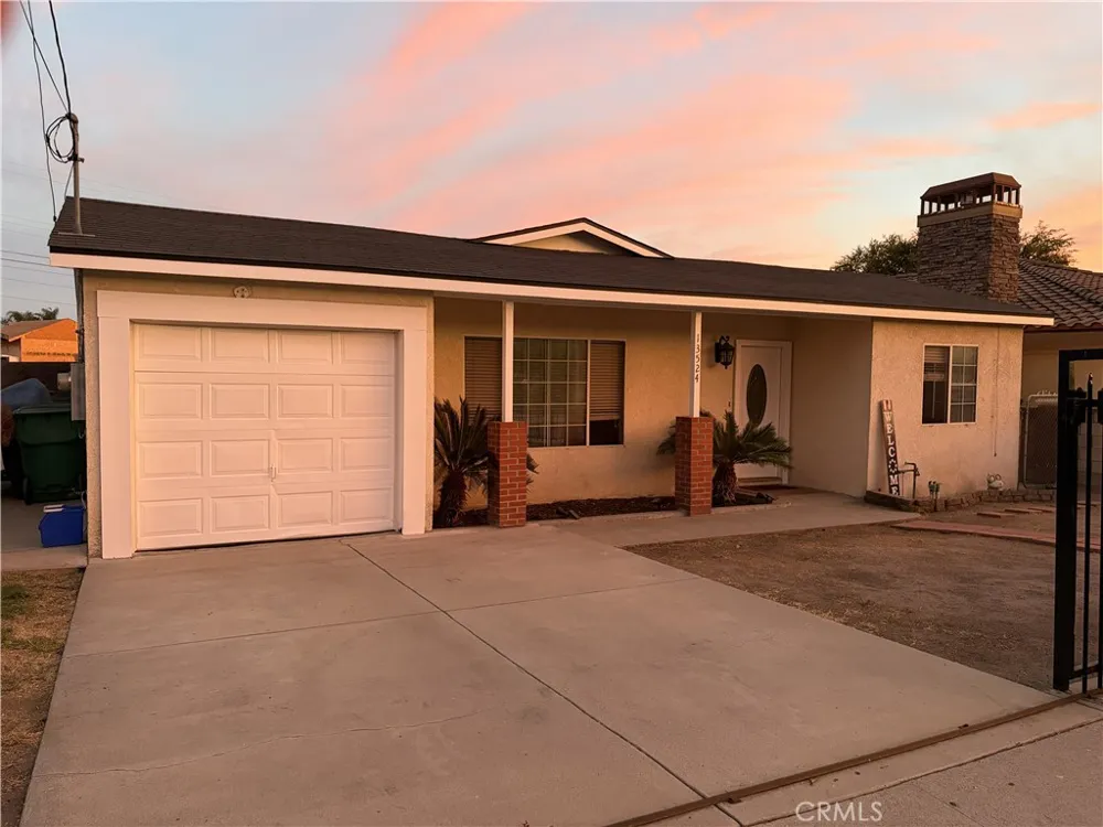 13524 Frazier Baldwin Park, CA 91706