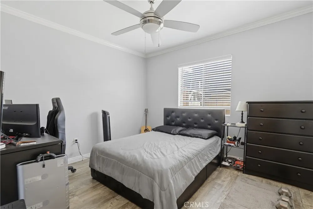 13524 Frazier Baldwin Park, CA 91706