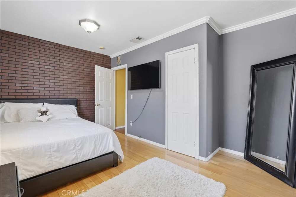 13524 Frazier Baldwin Park, CA 91706