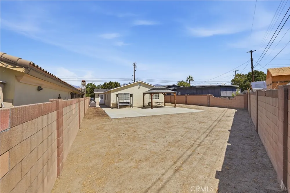 13524 Frazier Baldwin Park, CA 91706