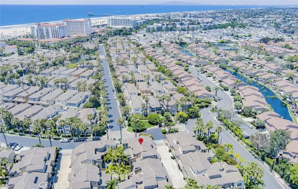 7972 Aldea Circle Huntington Beach, CA 92648