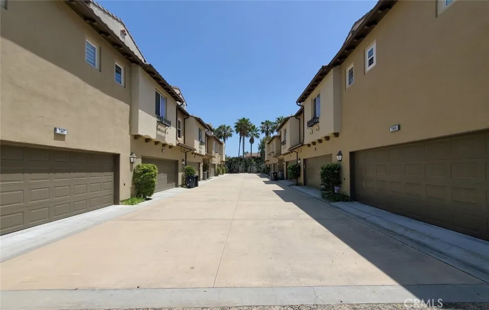 7972 Aldea Circle Huntington Beach, CA 92648