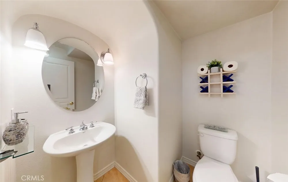 7972 Aldea Circle Huntington Beach, CA 92648