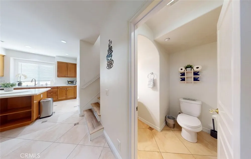7972 Aldea Circle Huntington Beach, CA 92648