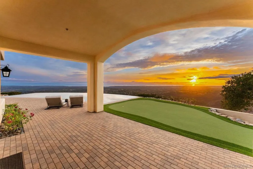 7839 Camino De Arriba Rancho Santa Fe, CA 92067