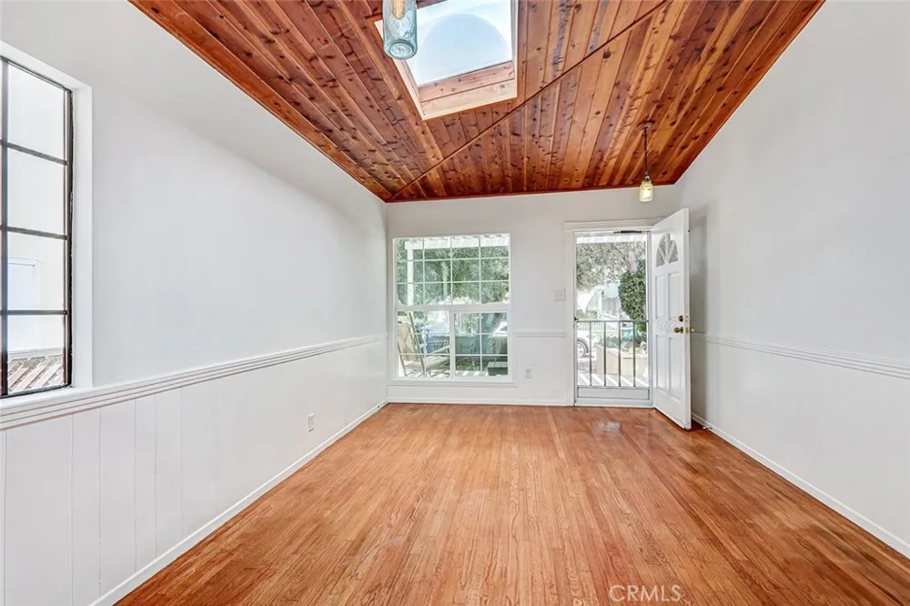 1309 Oak Manhattan Beach, CA 90266