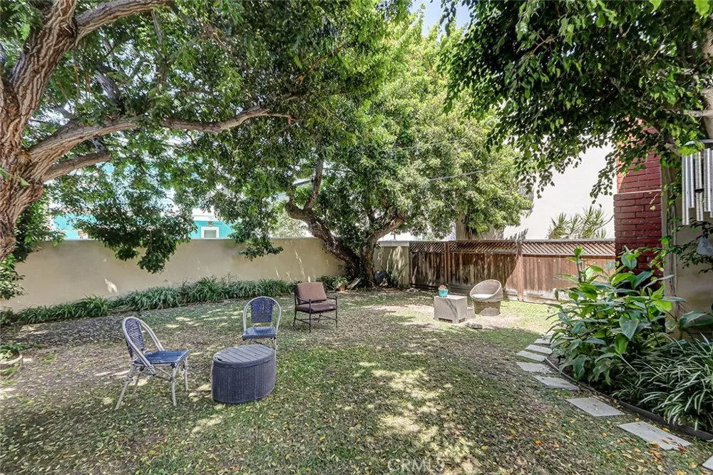 1309 Oak Manhattan Beach, CA 90266