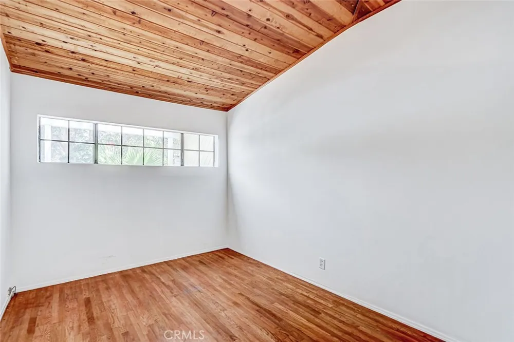 1309 Oak Manhattan Beach, CA 90266