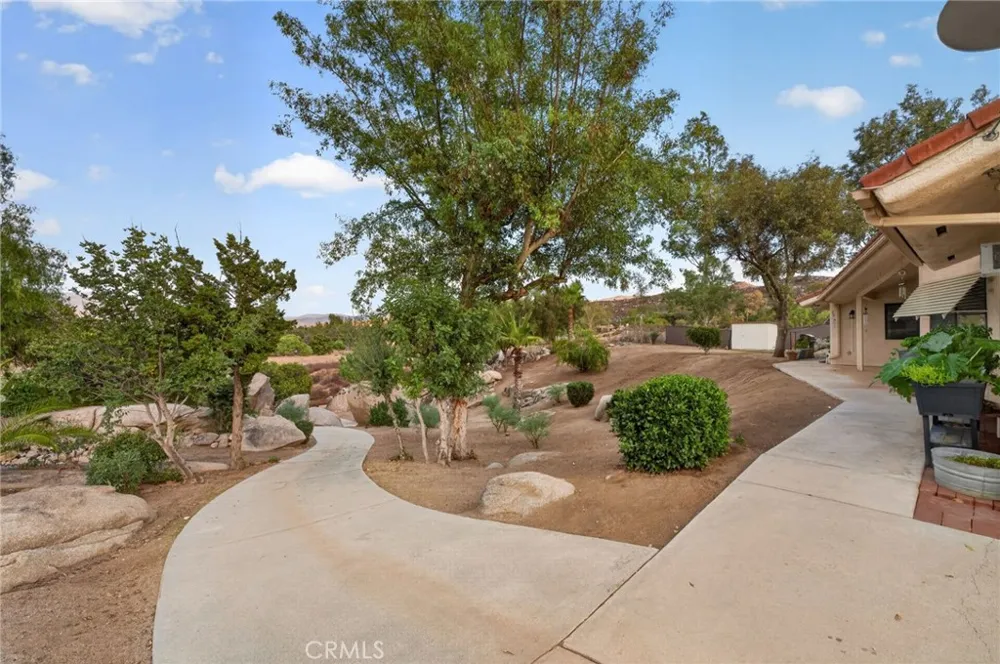 28446 Champions Menifee, CA 92584