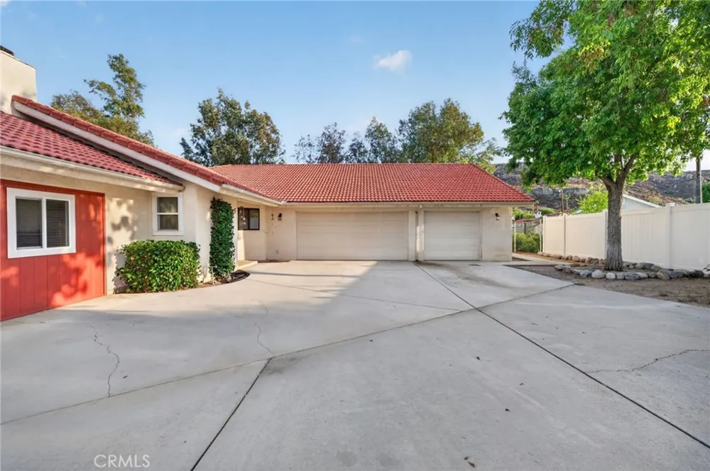 28446 Champions Menifee, CA 92584