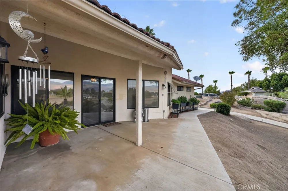 28446 Champions Menifee, CA 92584