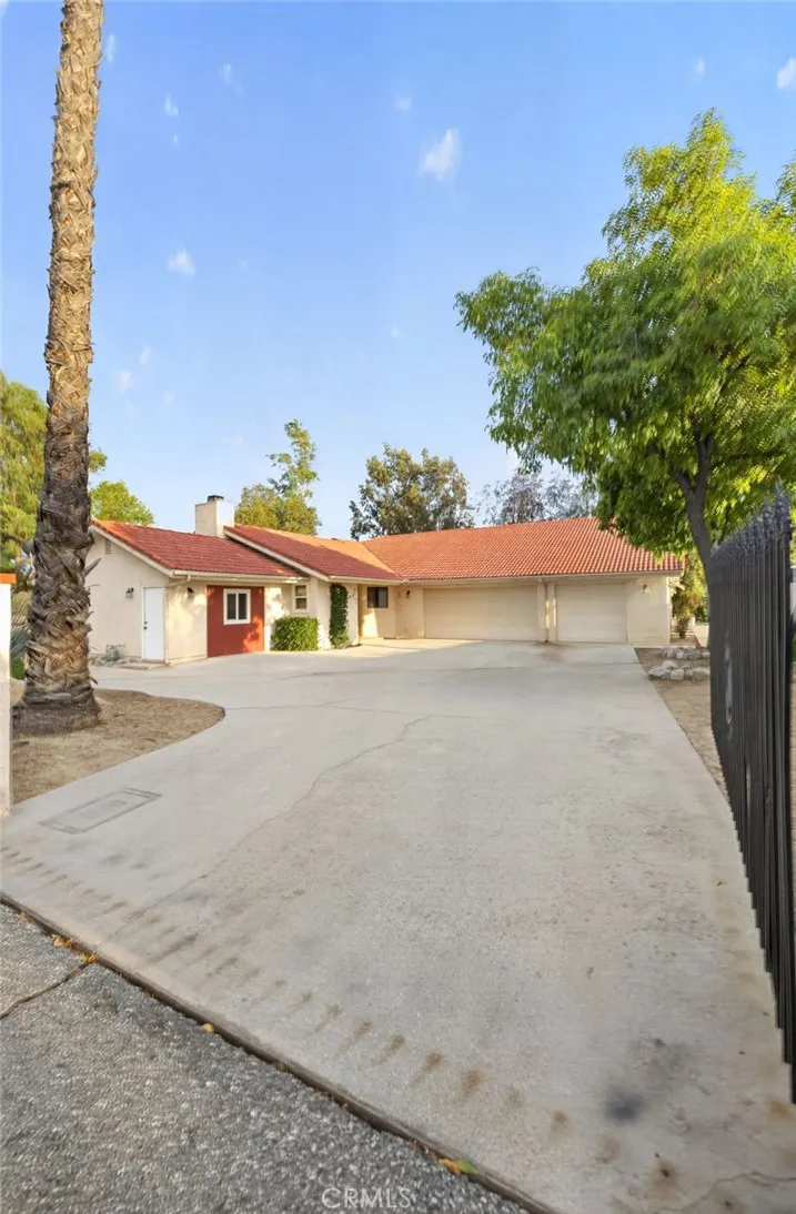 28446 Champions Menifee, CA 92584
