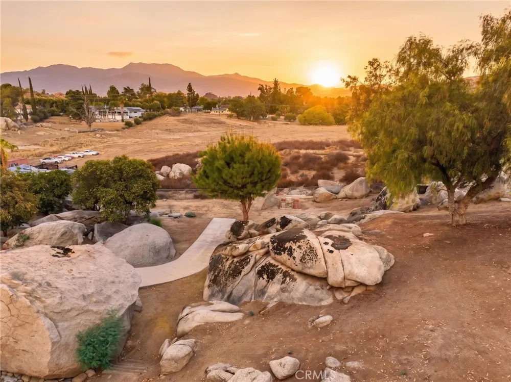 28446 Champions Menifee, CA 92584