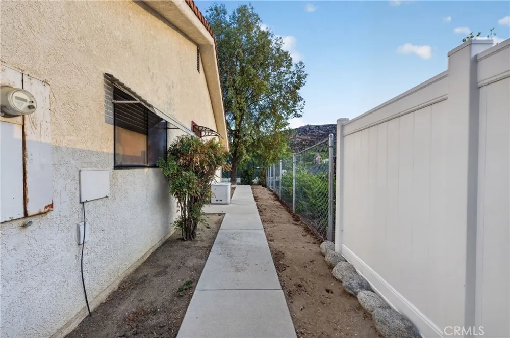 28446 Champions Menifee, CA 92584