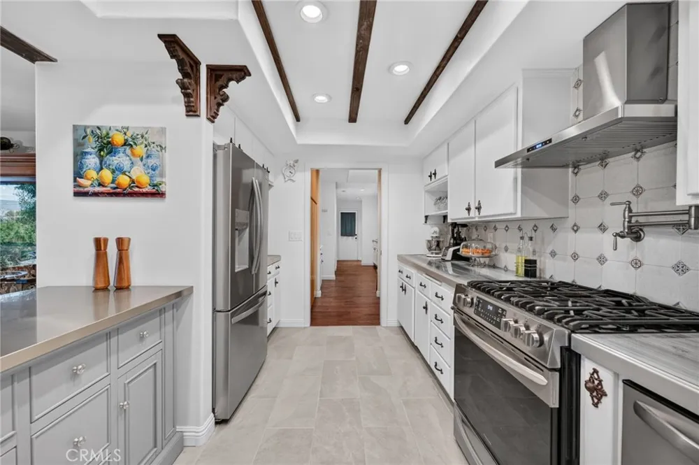 28446 Champions Menifee, CA 92584