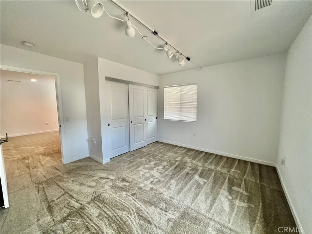 122 Veteran Place Palmdale, CA 93550