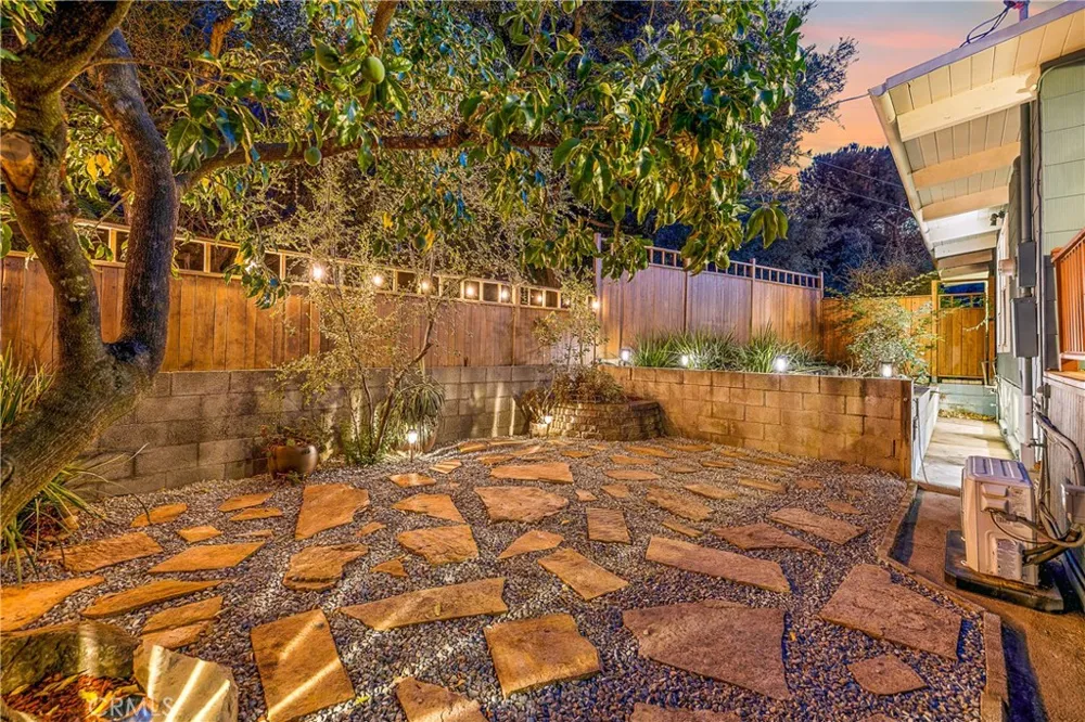 28202 Bytha Way Silverado, CA 92676