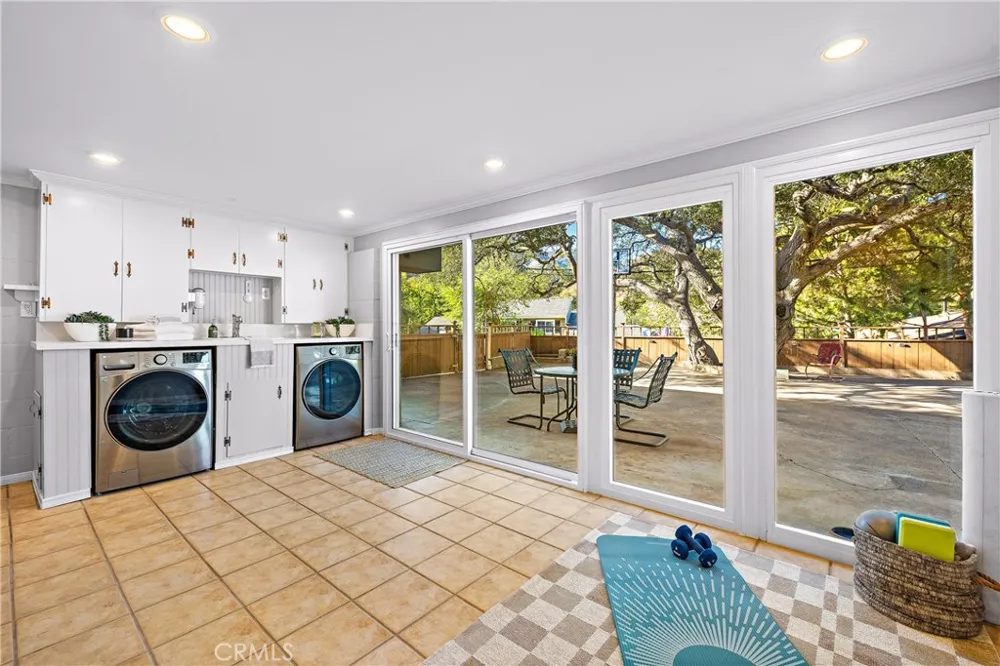 28202 Bytha Way Silverado, CA 92676