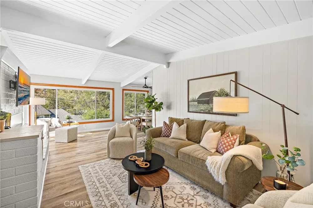 28202 Bytha Way Silverado, CA 92676