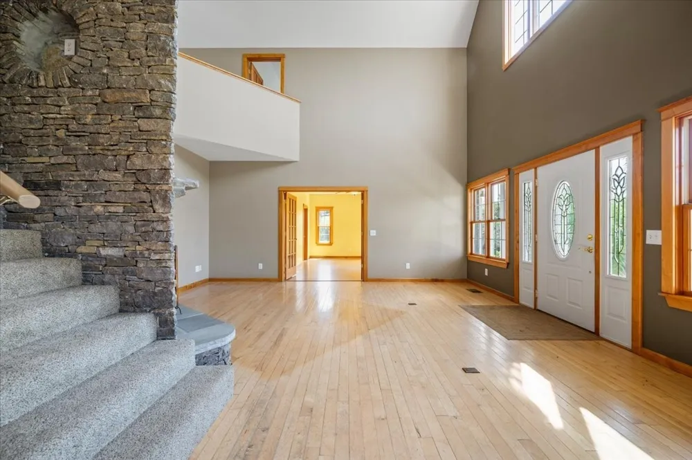 216 Old Wolf Hill Rd Bethpage, TN 37022
