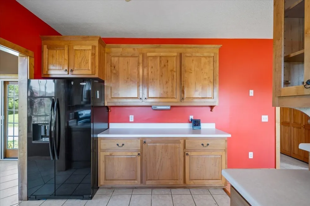 216 Old Wolf Hill Rd Bethpage, TN 37022