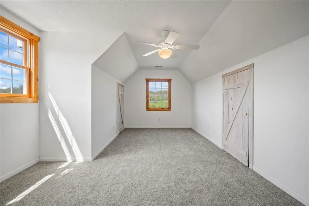 216 Old Wolf Hill Rd Bethpage, TN 37022