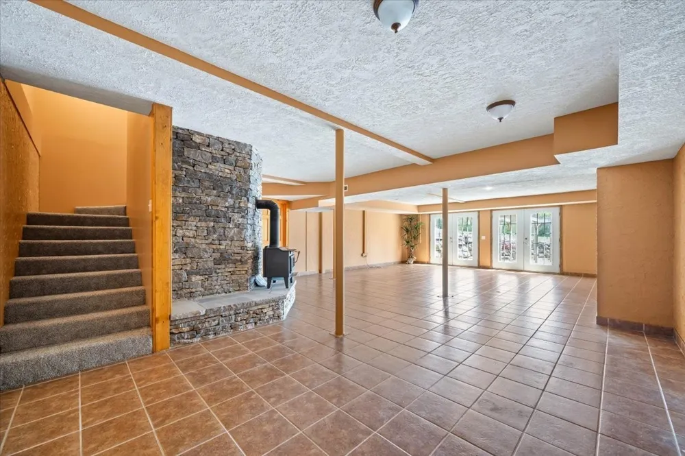 216 Old Wolf Hill Rd Bethpage, TN 37022