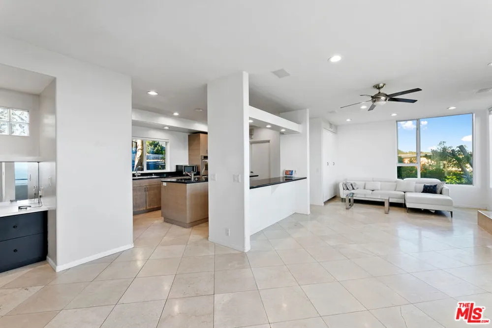 30112 Cuthbert Road Malibu, CA 90265