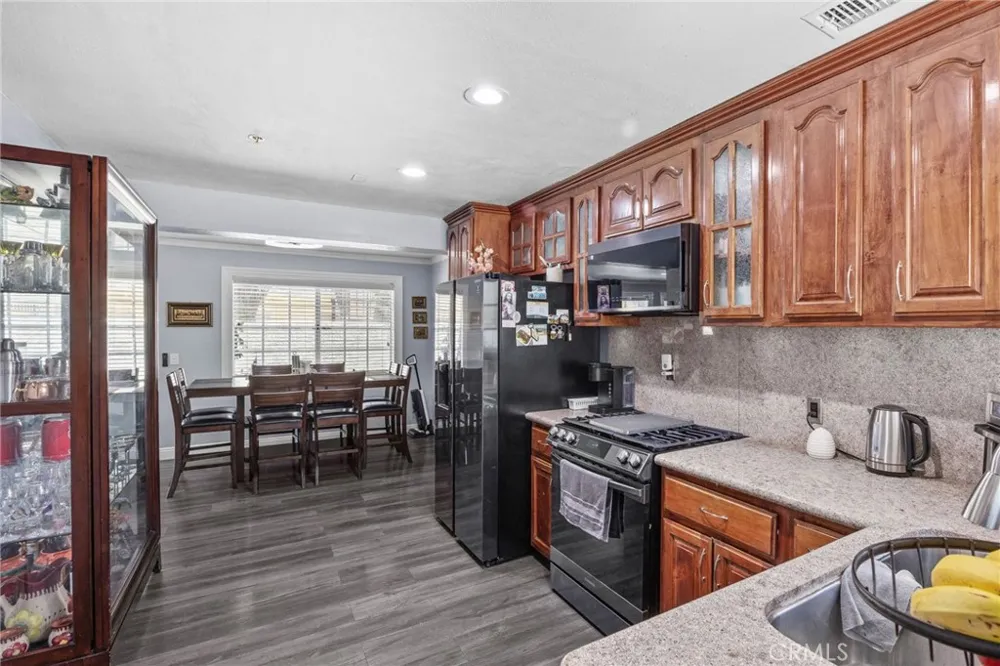 9333 Elm Vista Drive #4 Downey, CA 90242