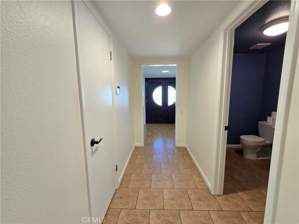 5740 Via Cervantes Riverside, CA 92506