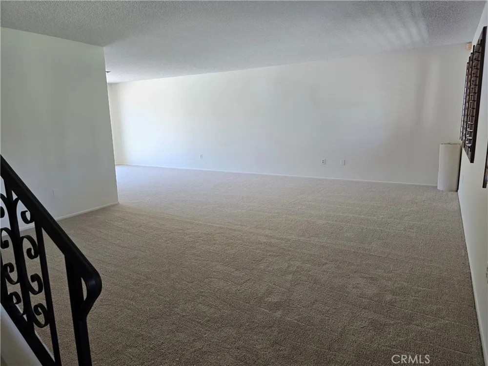 5740 Via Cervantes Riverside, CA 92506