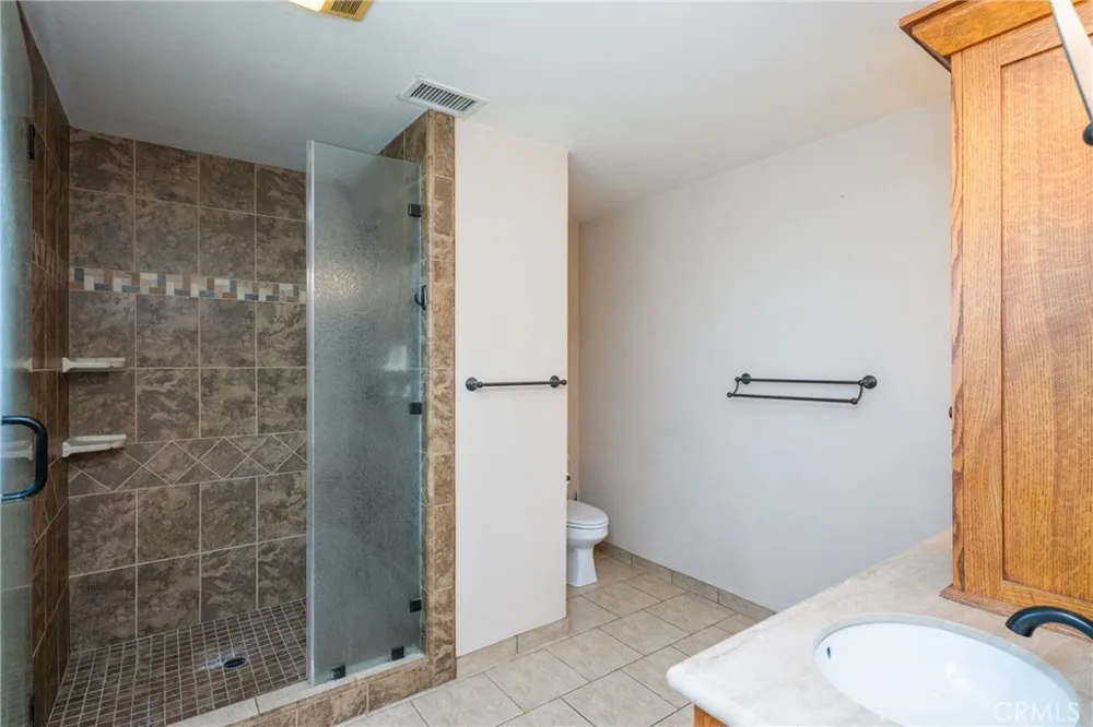 5740 Via Cervantes Riverside, CA 92506